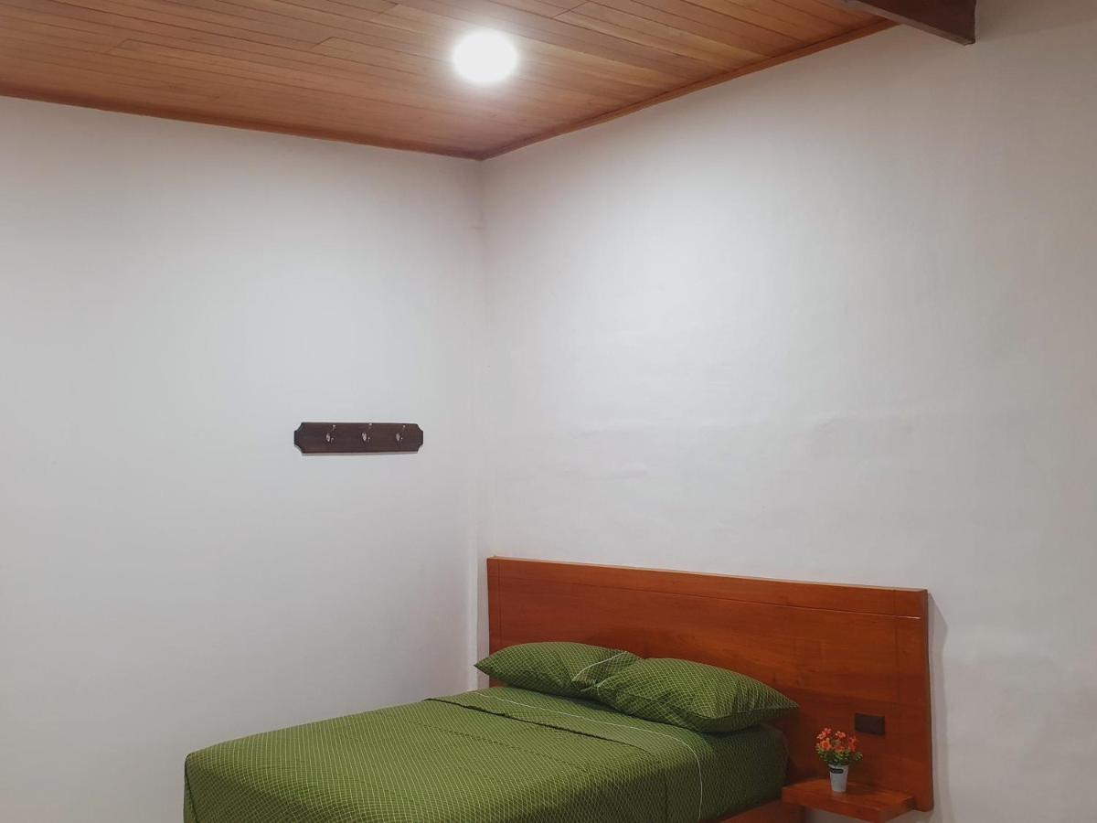 Suite Amoblada En Santa Cruz Puerto Ayora  Exteriör bild